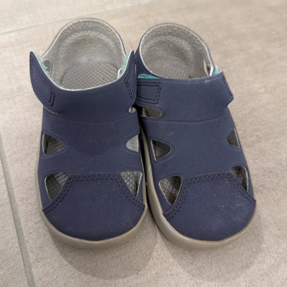 Ten little blue sandals size 7